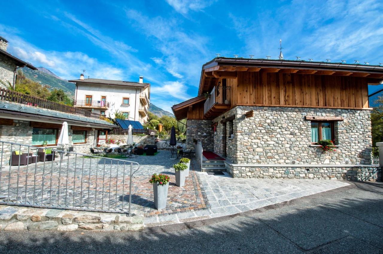 B&B Pousada Rio Aosta-Servizi Di Bed And Breakfast Saint-Christophe Bagian luar foto
