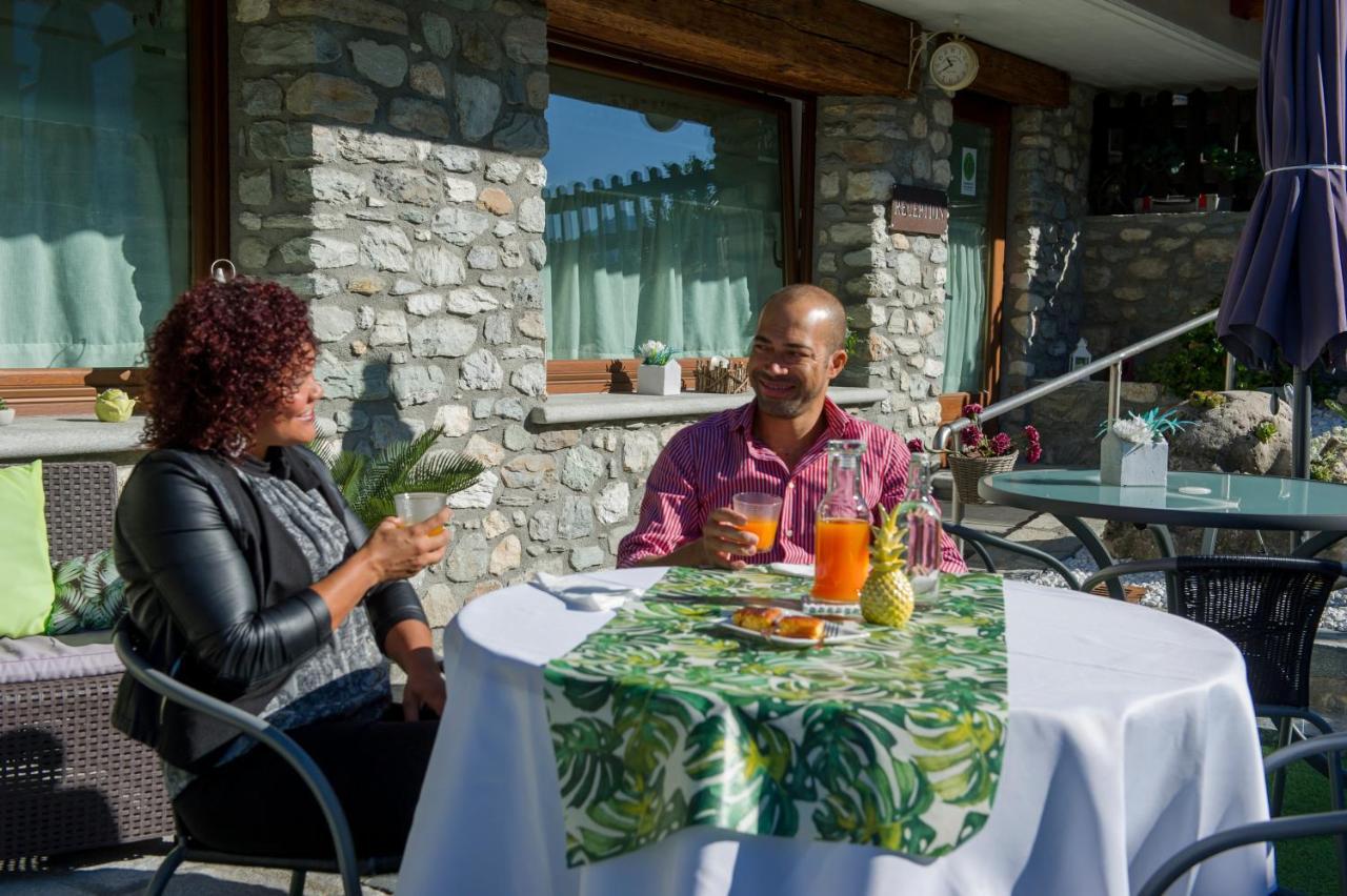 B&B Pousada Rio Aosta-Servizi Di Bed And Breakfast Saint-Christophe Bagian luar foto
